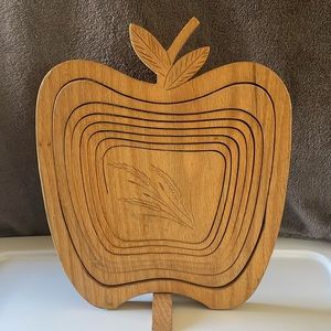 Wood Collapsible Apple Basket